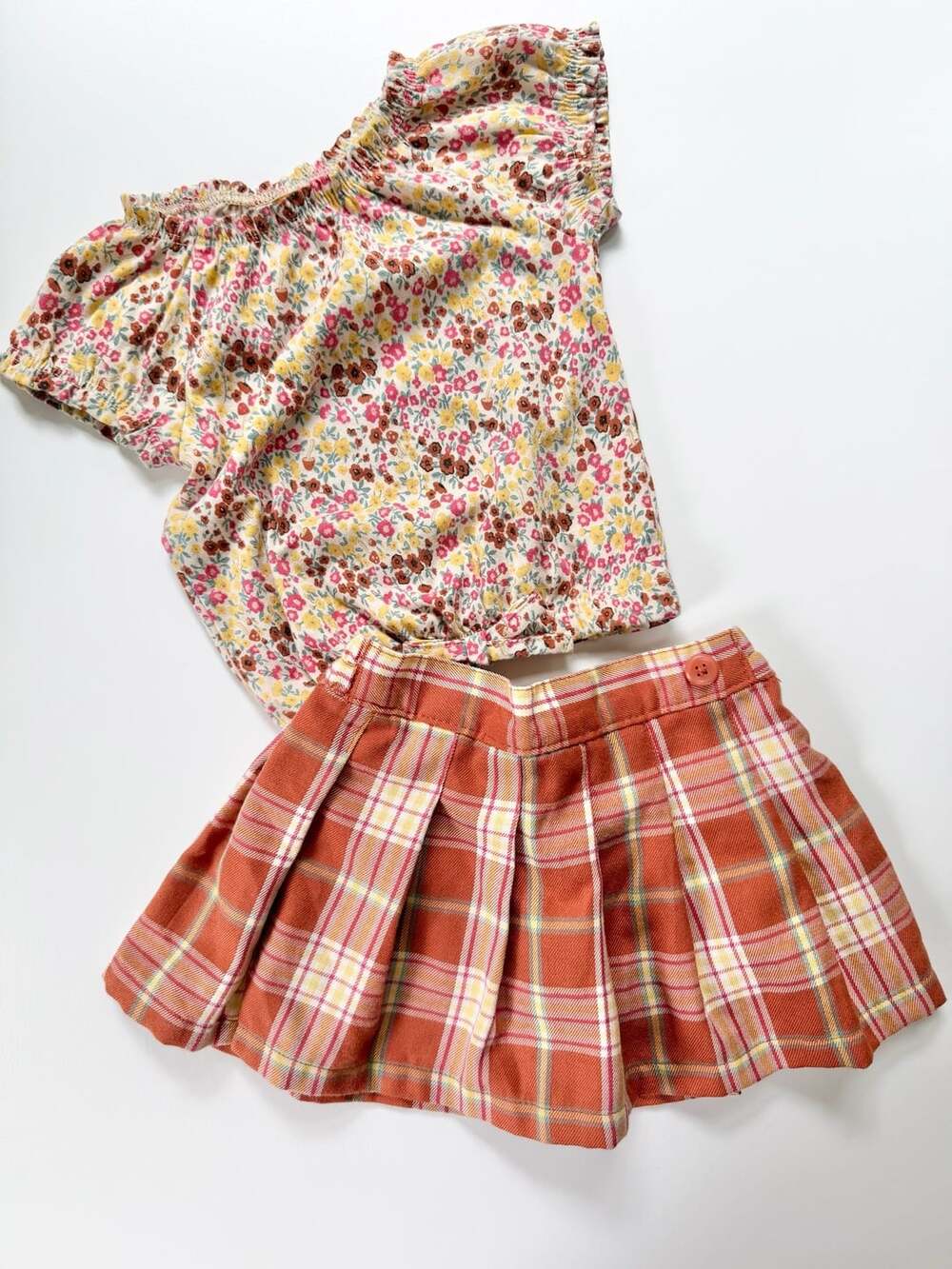 Wonder Nation Floral Top and Plaid Skort Set 12m up to 18-24m